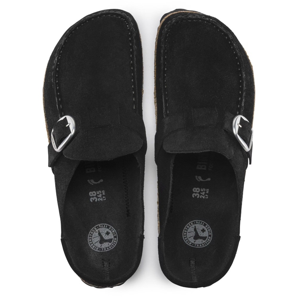Birkenstock Buckley clogs in black suede. Size 39